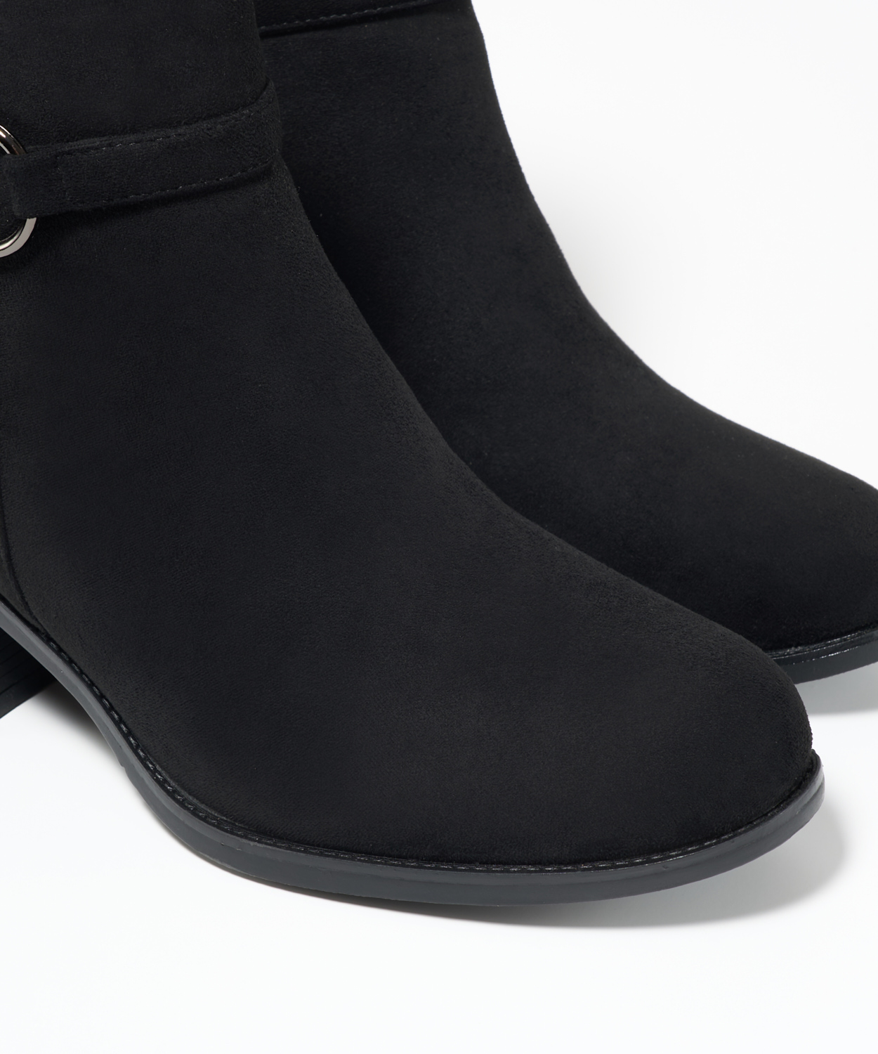 Botines tac&oacute;n hebilla image number null